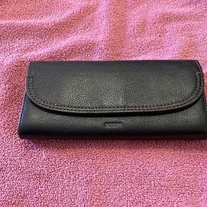 Fossil wallet